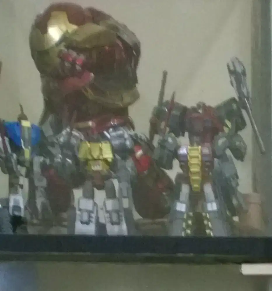 Marvel mainan iron man & robot gundam