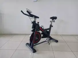 Spinning  BIKE 960 new