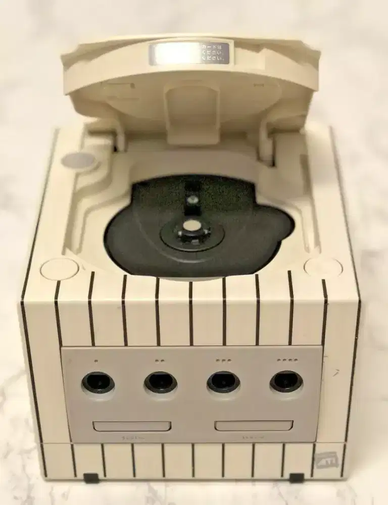 Console nintendo  dvd dragon ball