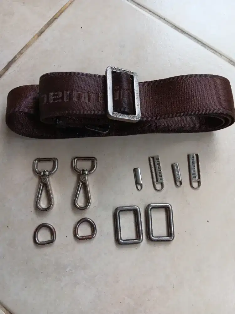 Lepasan sling bag obermain