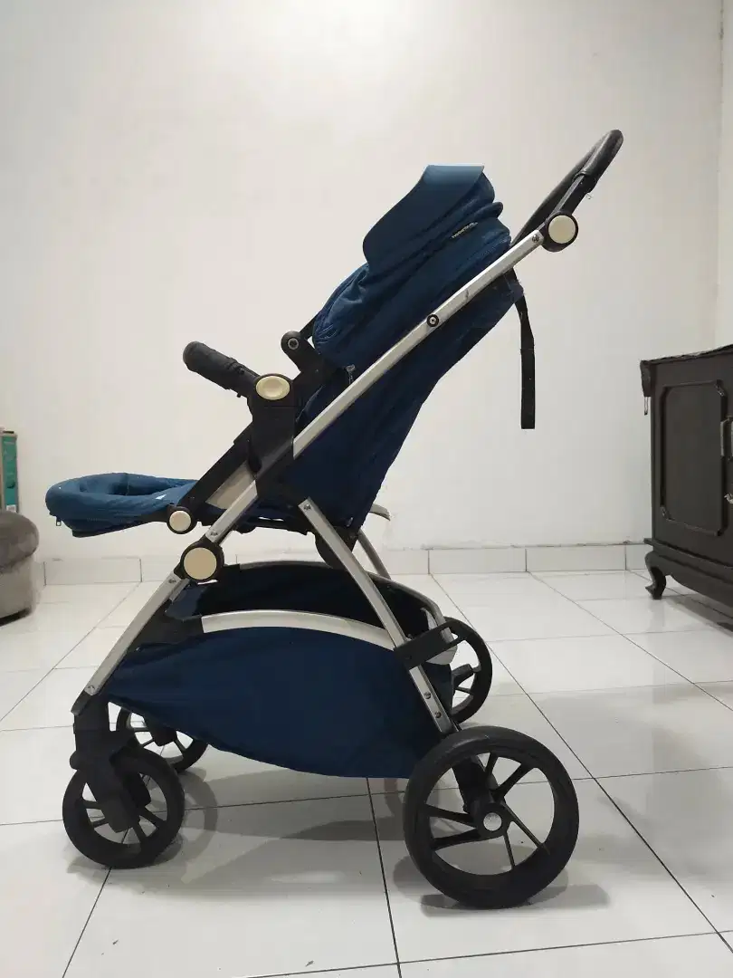 STROLLER BARU 5X PAKAI