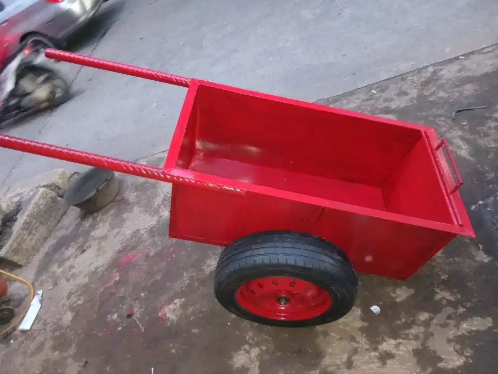 Gerobak angkut pasir  serbaguna