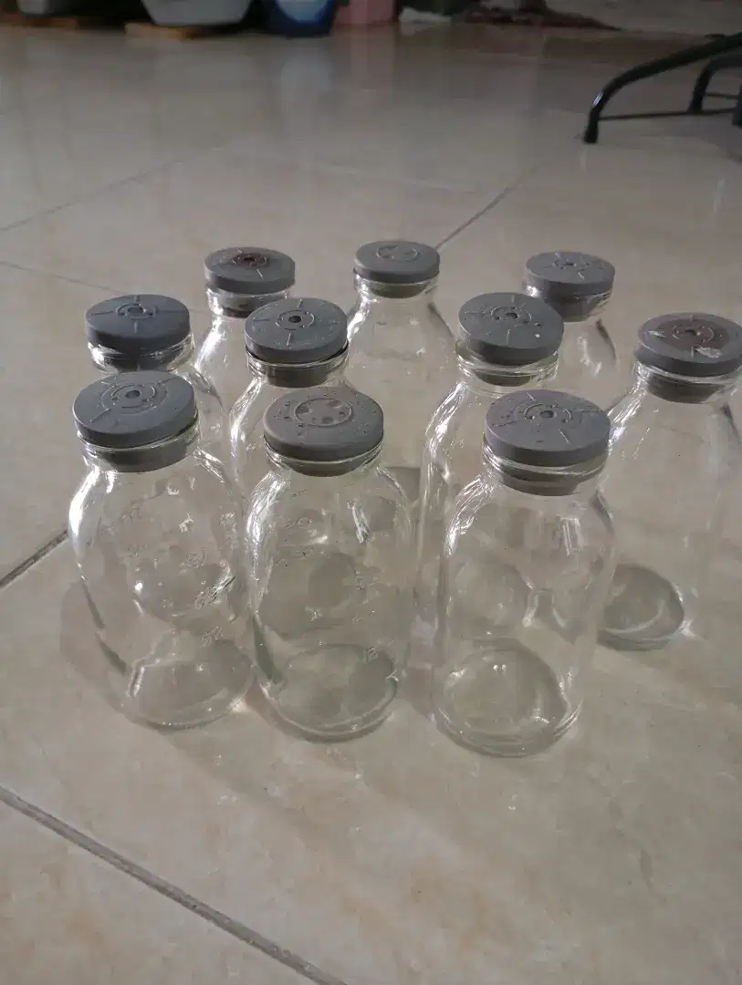 Botol kaca asip atau kaldu