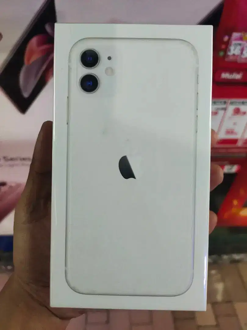 iPhone 11 128gb white resmi iBox