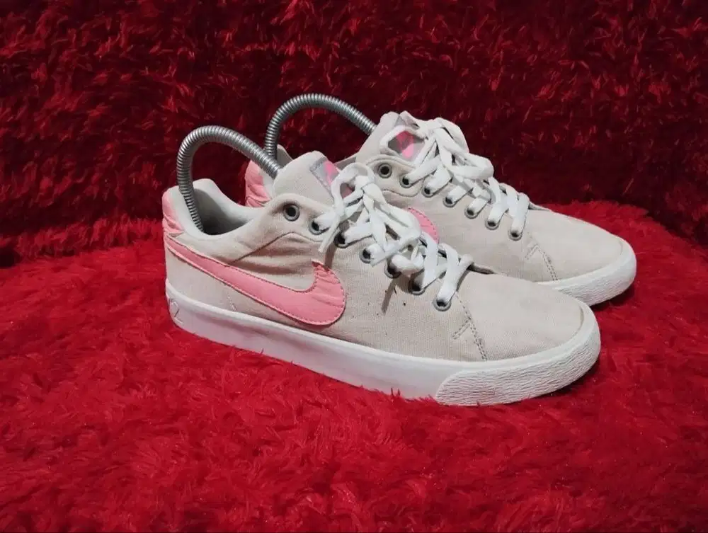 SEPATU NIKE COURT TOUR SECOND