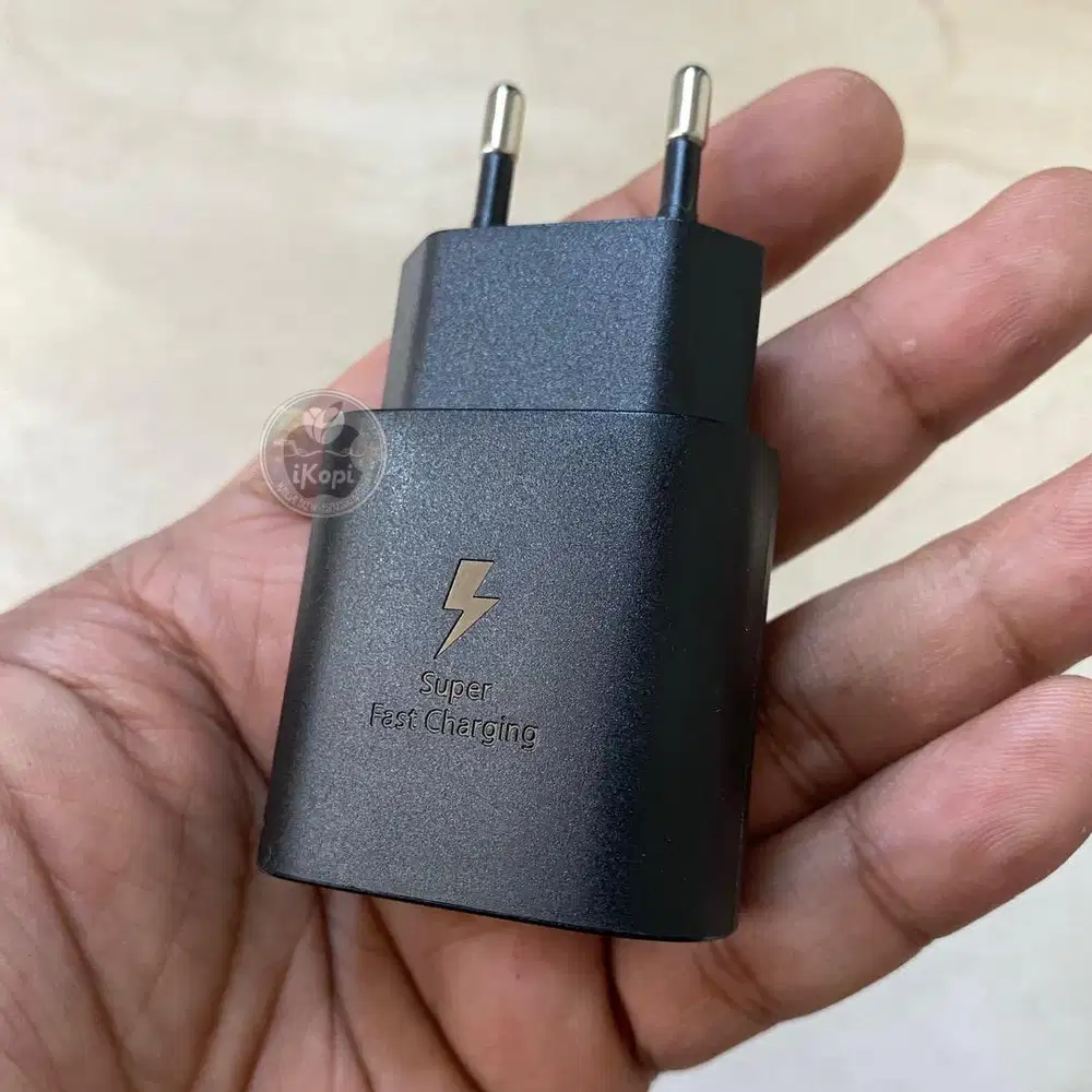 Charger samsung 25W SFC Usb-C to C s24 ultra s23 s22 Z Fold 5 4 3 flip
