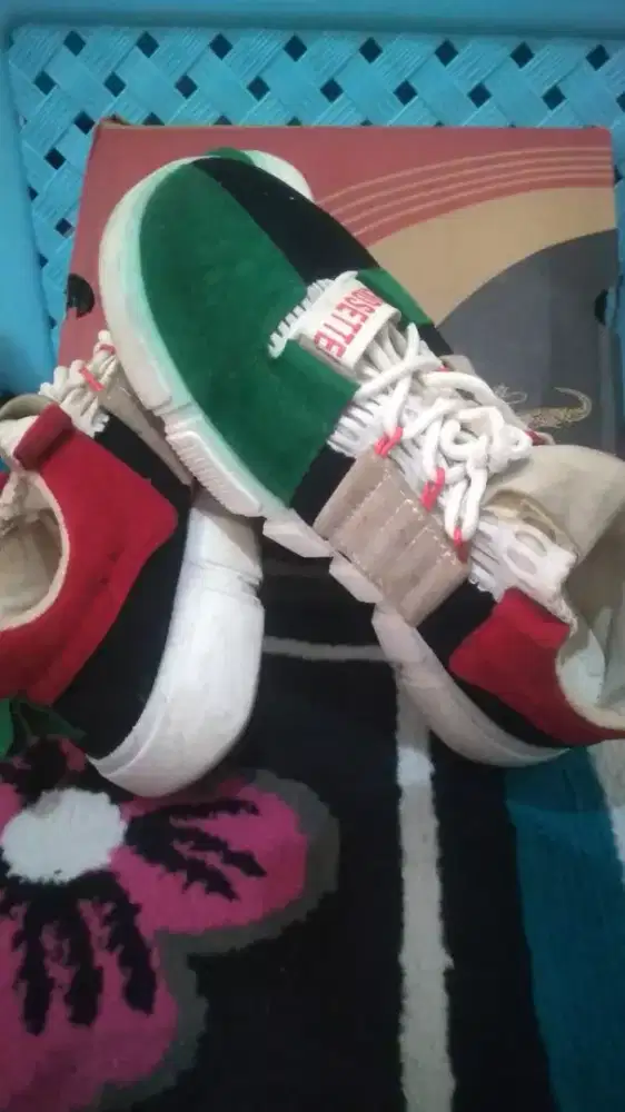 Sepatu Pria atau Wanita Size 40