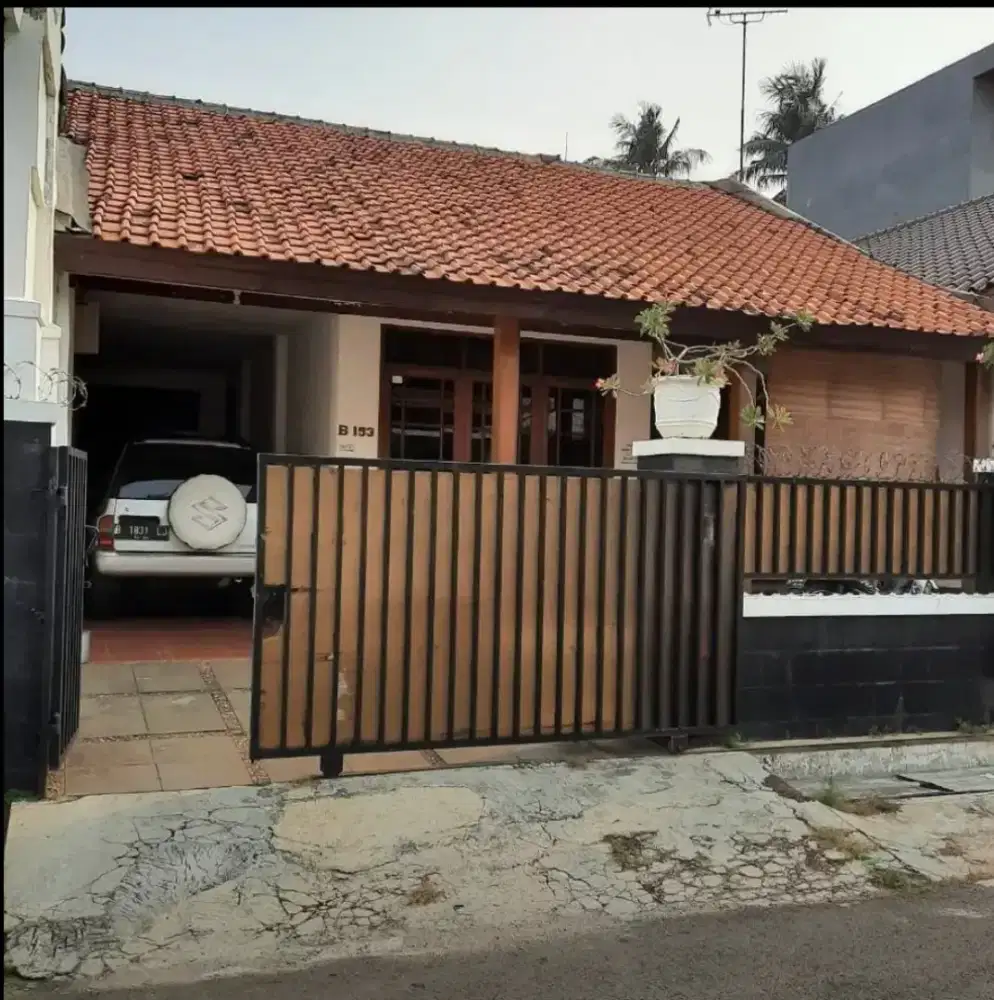 Rumah Dijual hitung tanah komplek mpr cilandak