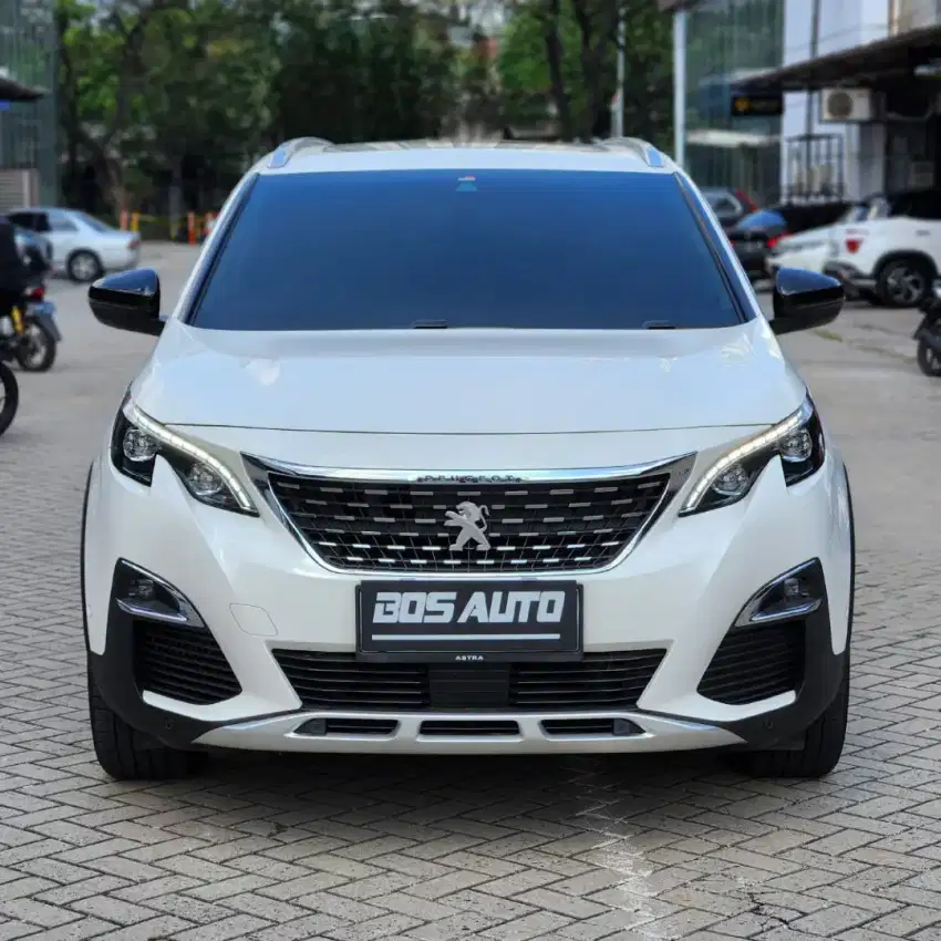 Peugeot 5008 alllure 2020