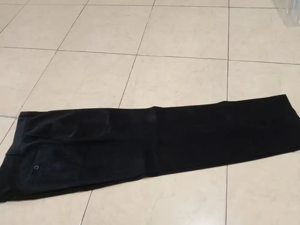 Celana Keper Hitam Size 30