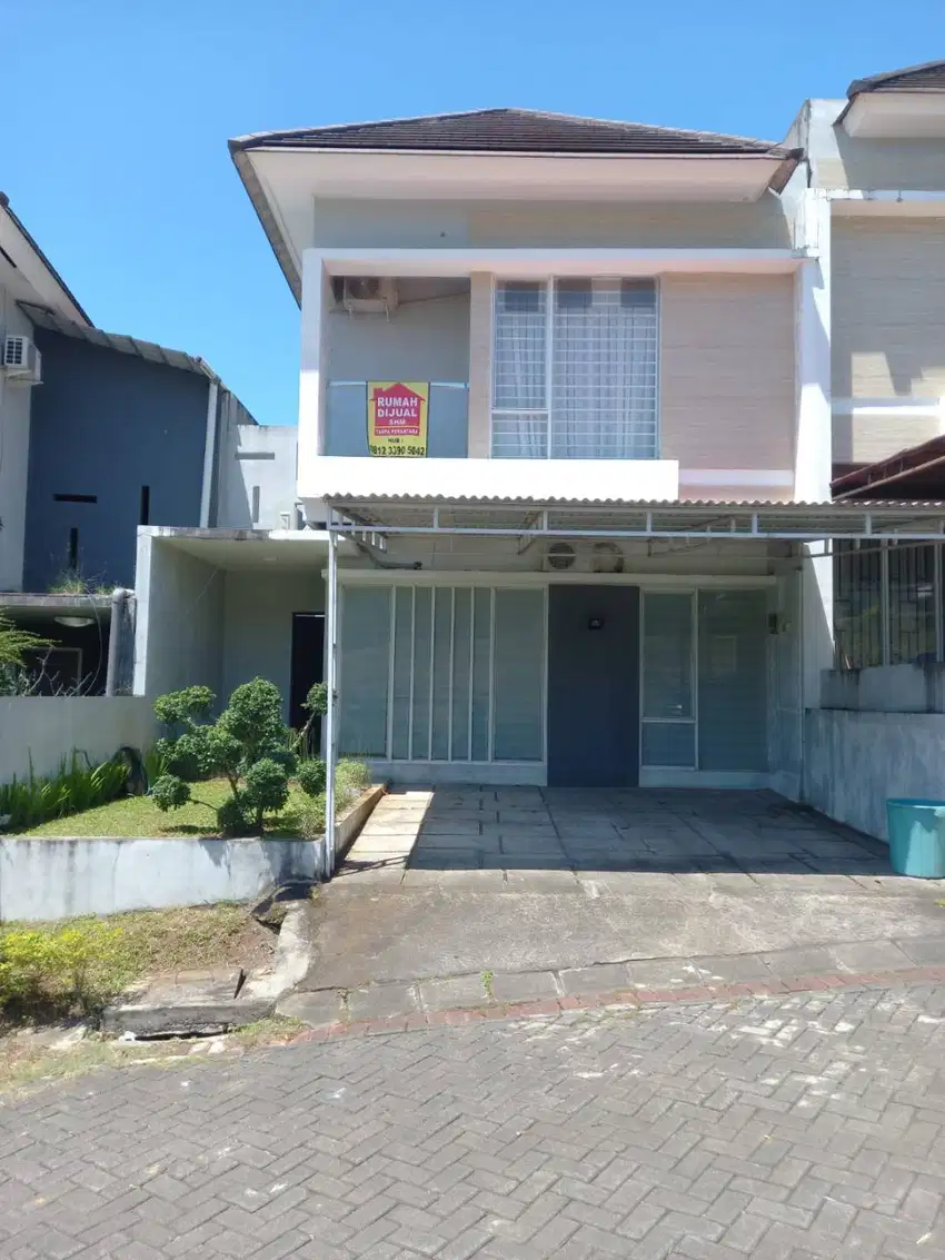 Dijual Rumah SHM 2Lt 4KT/KM LT/LB 121/154 Tanpa Perantara