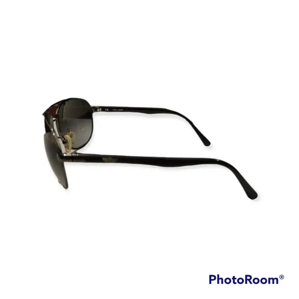 Kacamata hitam pria merk police