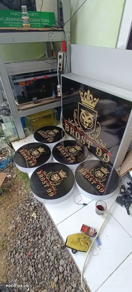 Neon Box, Akrilik box