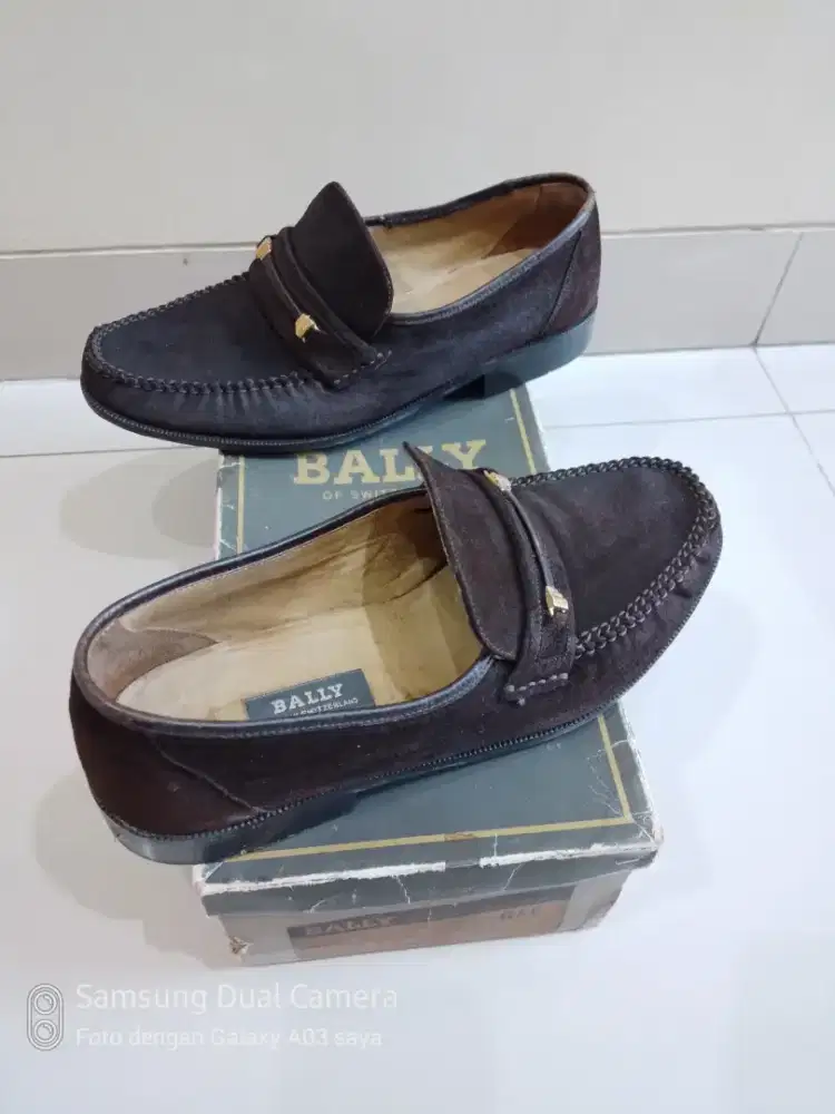 Sepatu pria original Bally Made in switzerland No.41/42