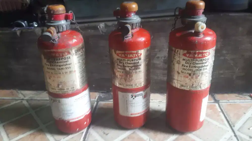 Slhkn plh slh 1 dr kelengkapan kendaraan demi keamanan se wkt2 murah2