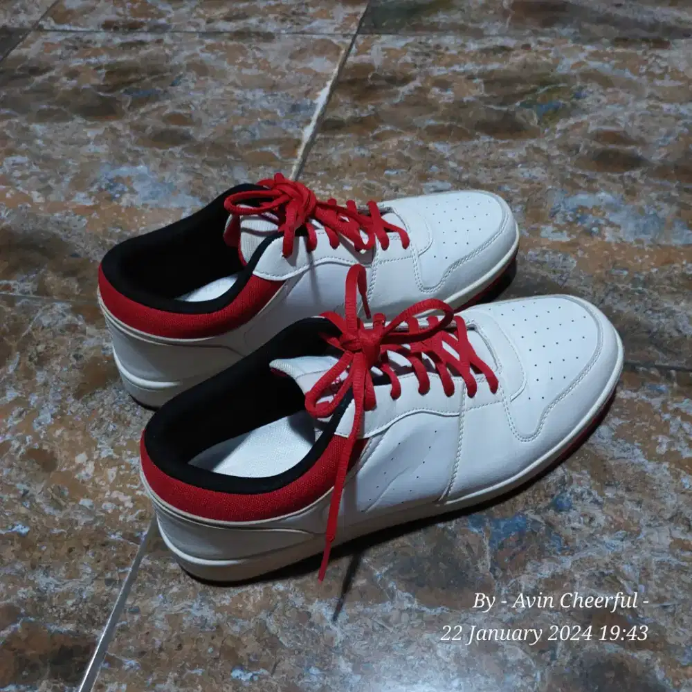 North Star Putih Merah