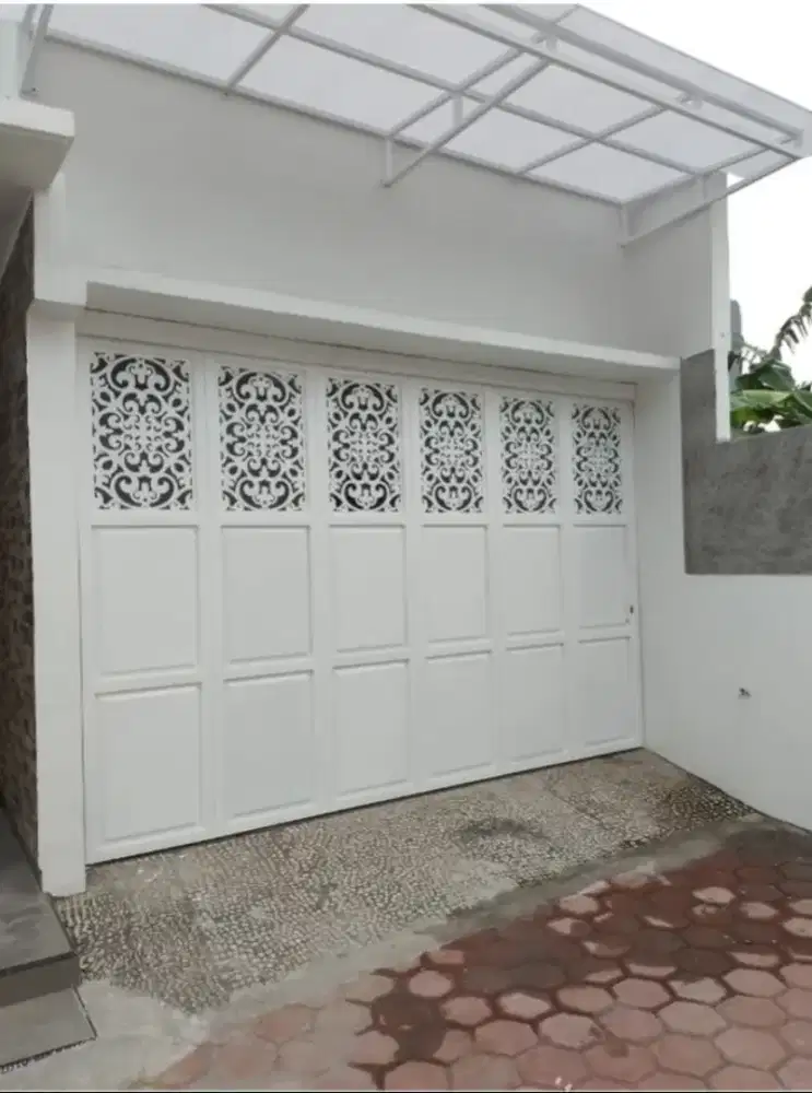 Pintu Henderson dorong laser cutting