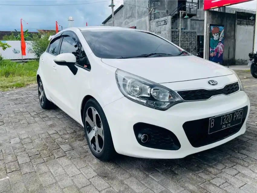 Kia Rio CVVT matik th 2013 /2014