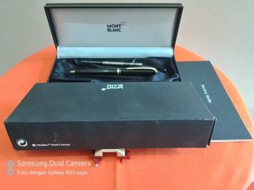 Fulpen original Mont blanc + 1 isi cadangan asli