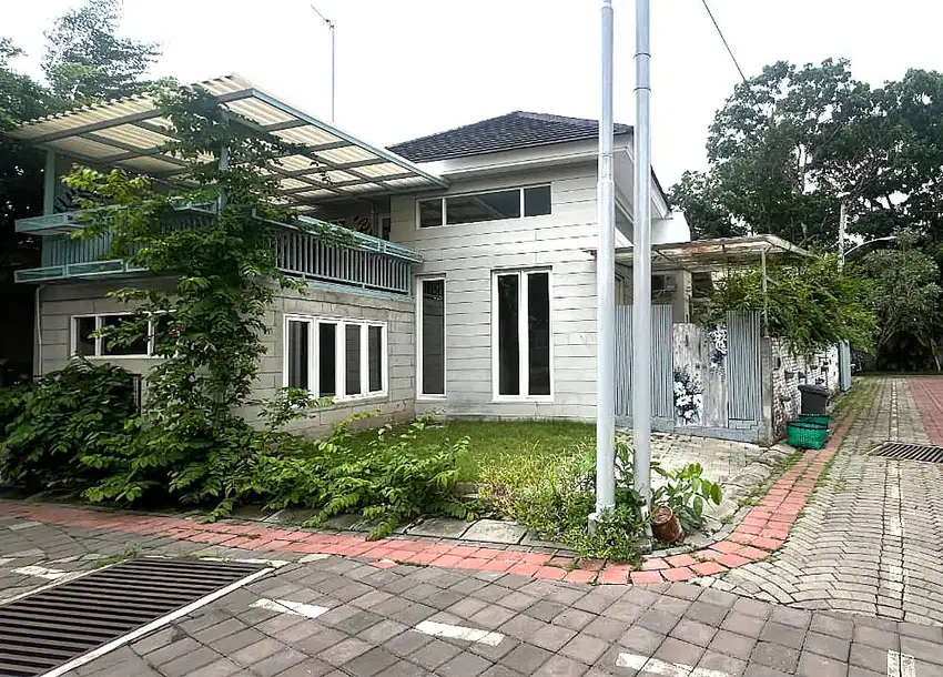 Rumah Hook Luas di Pondok Permai Taman Tirta 3