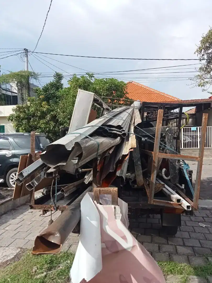 Jual beli barang bekas rombeng segala macam