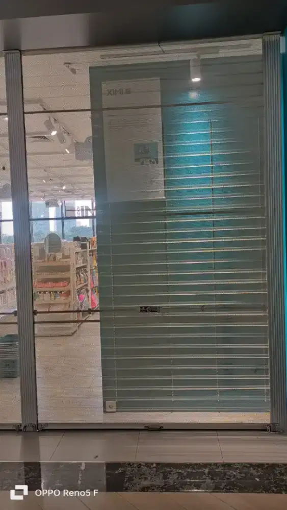 Service Rolling door