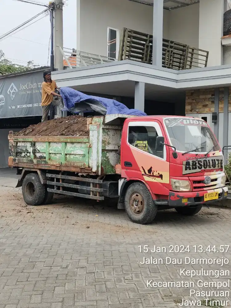 Jasa dump truk buang gragal,tanah,sampah proyek dll ..