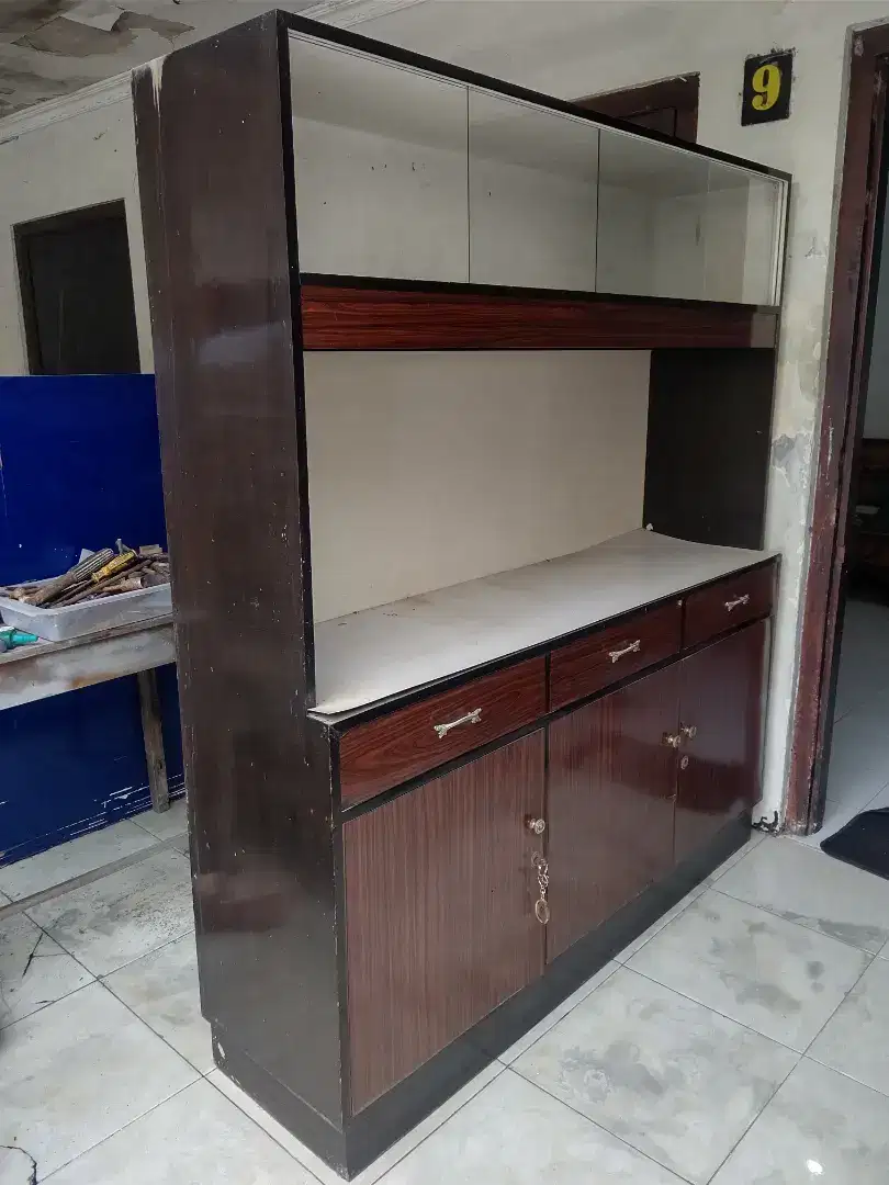Lemari/rak/meja/bufet kayu jati model lama
