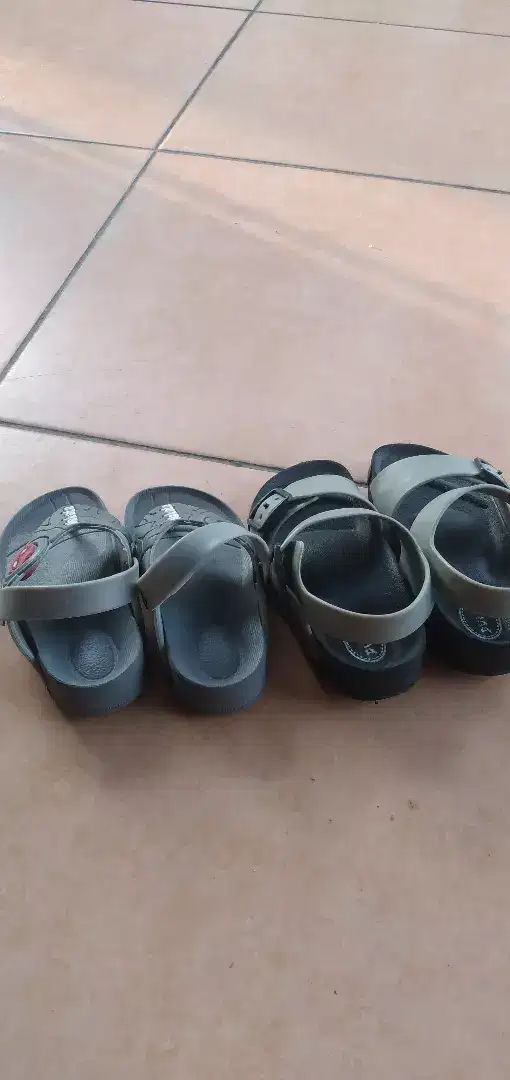 Bissmillaah Jual sepatu sandal