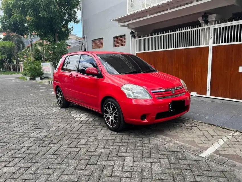 Toyota Raum 1,5 Matic 2004