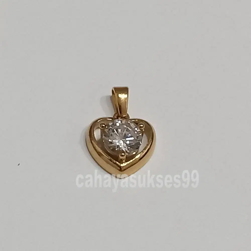 Liontin Love Gold Diamond 1,4cm x 1,4cm Titanium Stainless LLGD03