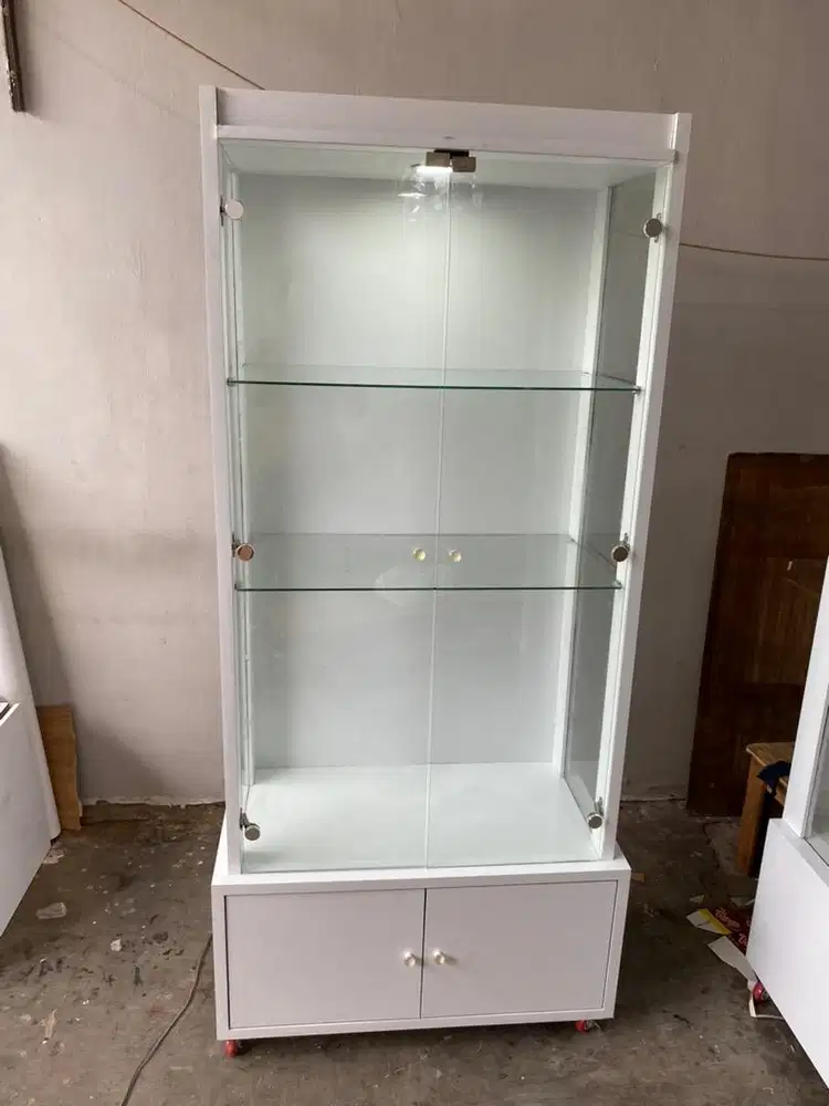 Lemari Hias Minimalis | 85x40x190cm