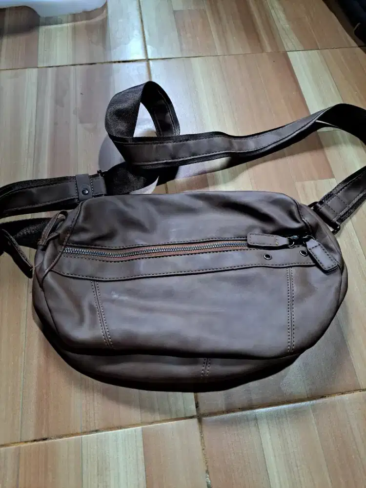 Waistbag warna coklat