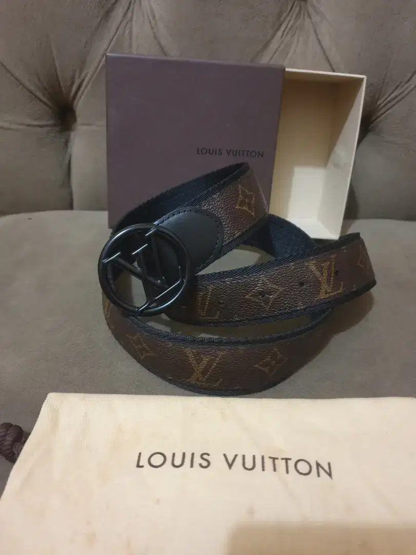 Mulus .authentic ikat pinggang .belt louis vuitton .lv