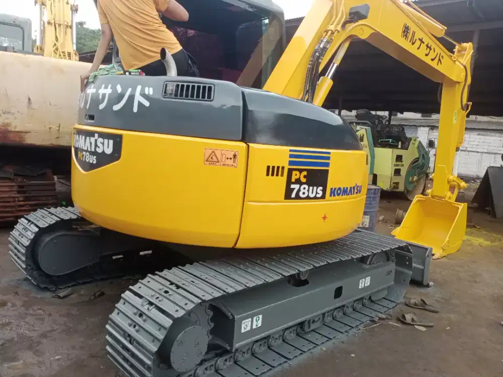 Komatsu Excavator mini pc 78US import 2025
