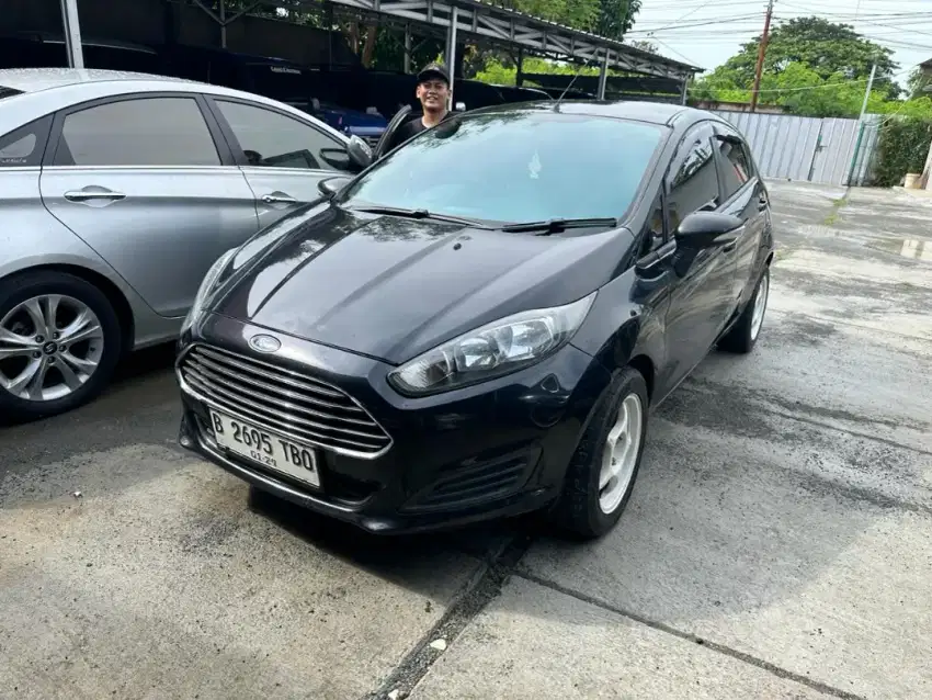 Ford fiesta 1.5 S th 2013 AT pajak on Siap pakai