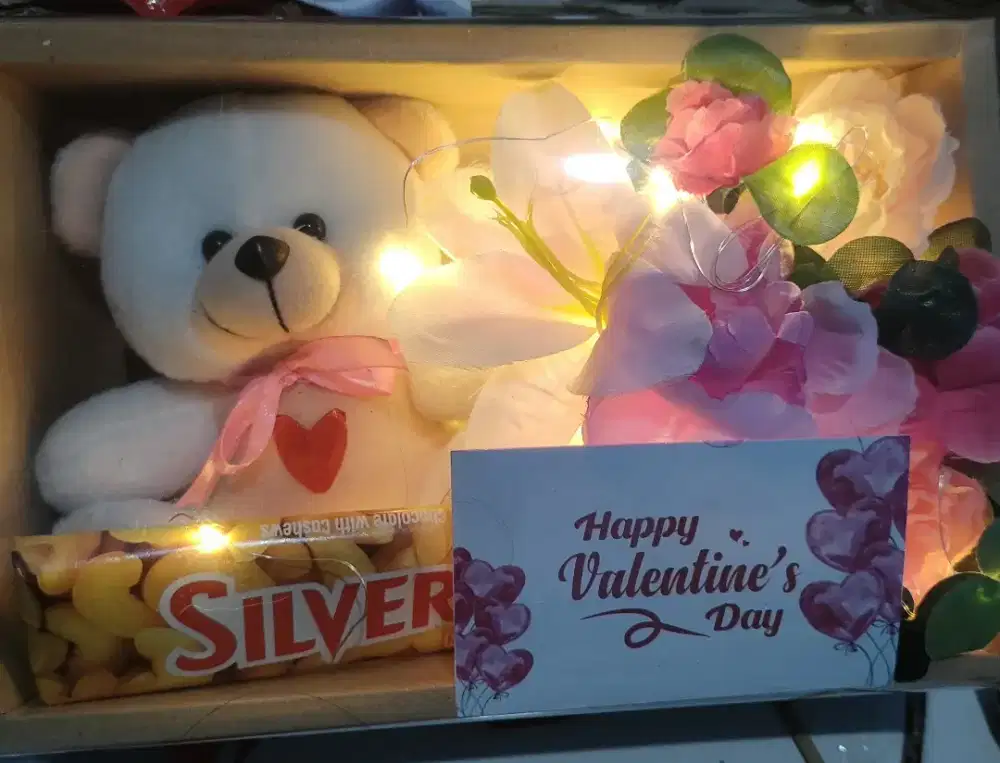 Gift box valentine
