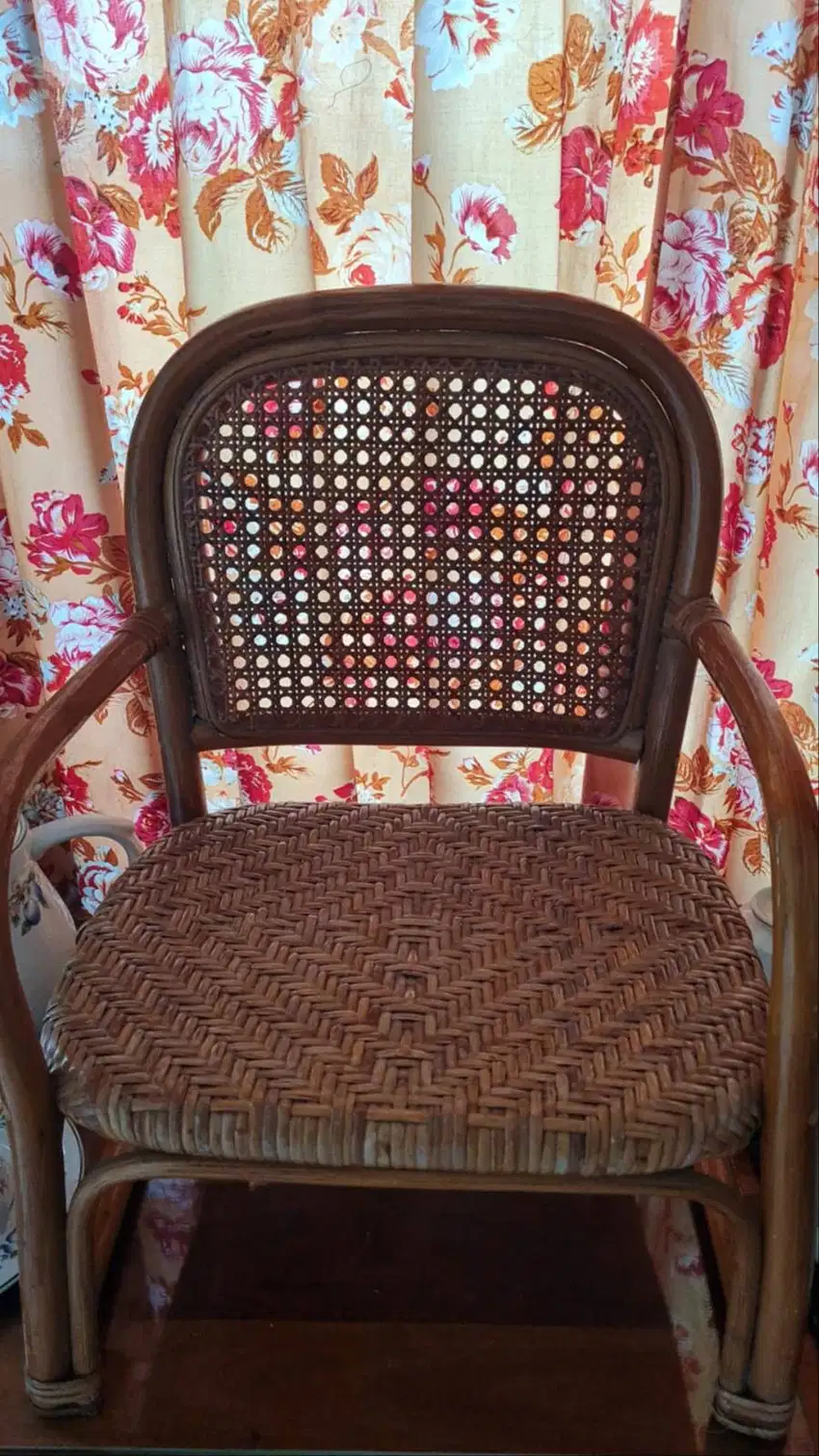 Kursi Kecil Rotan (Bekas)