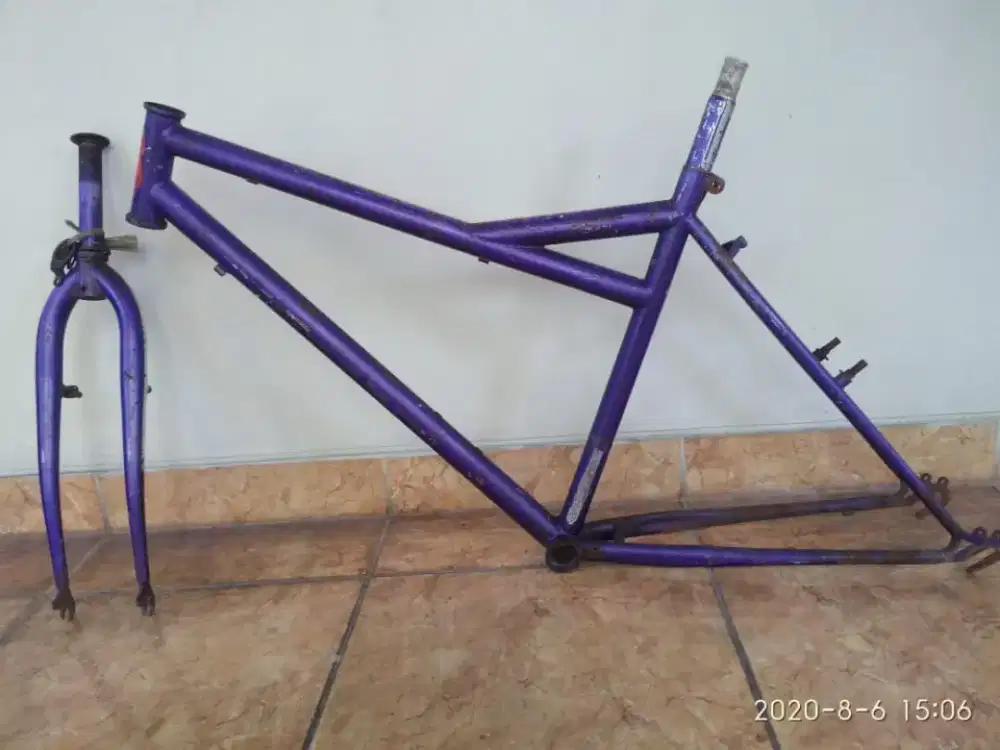 Frem sepeda gunung UK 19 dg poroknya