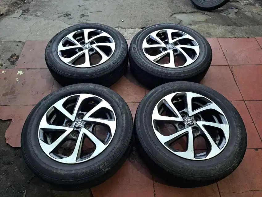 Velg mobil agya trd bisa sigra calya karimun dll