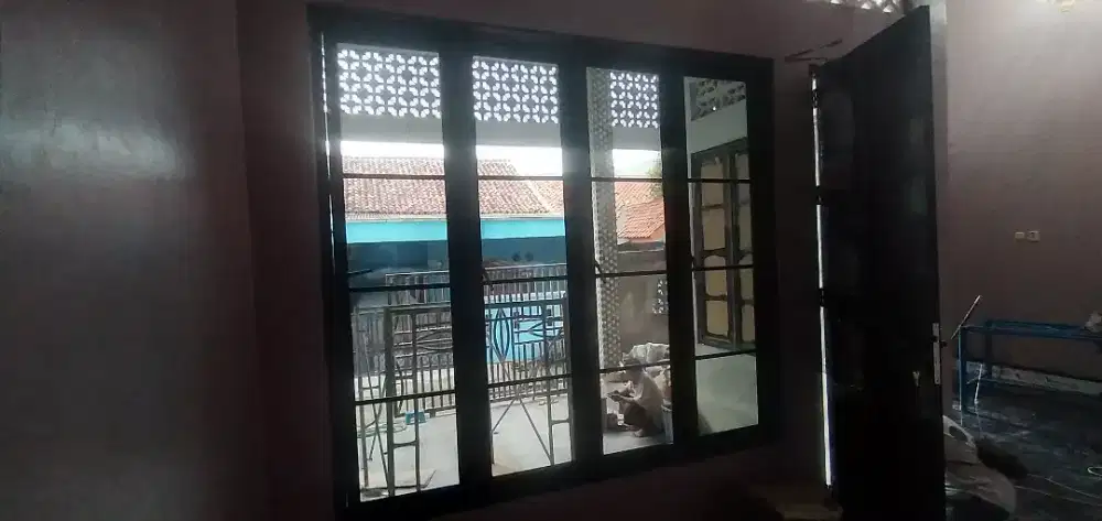 Pemasngan kaca film mobil dan gedung