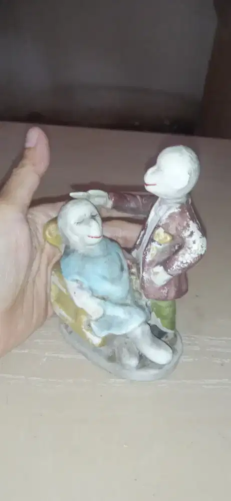 Sale! Hiasan antiq figure barbershop