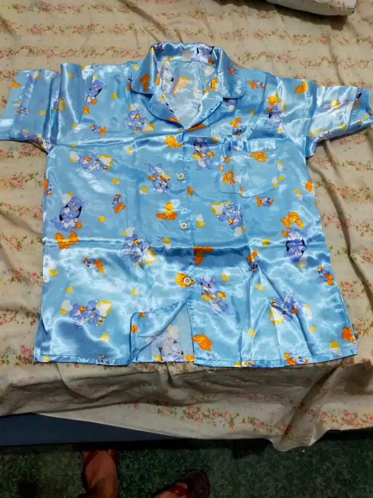 Kemeja warna biru funny animal