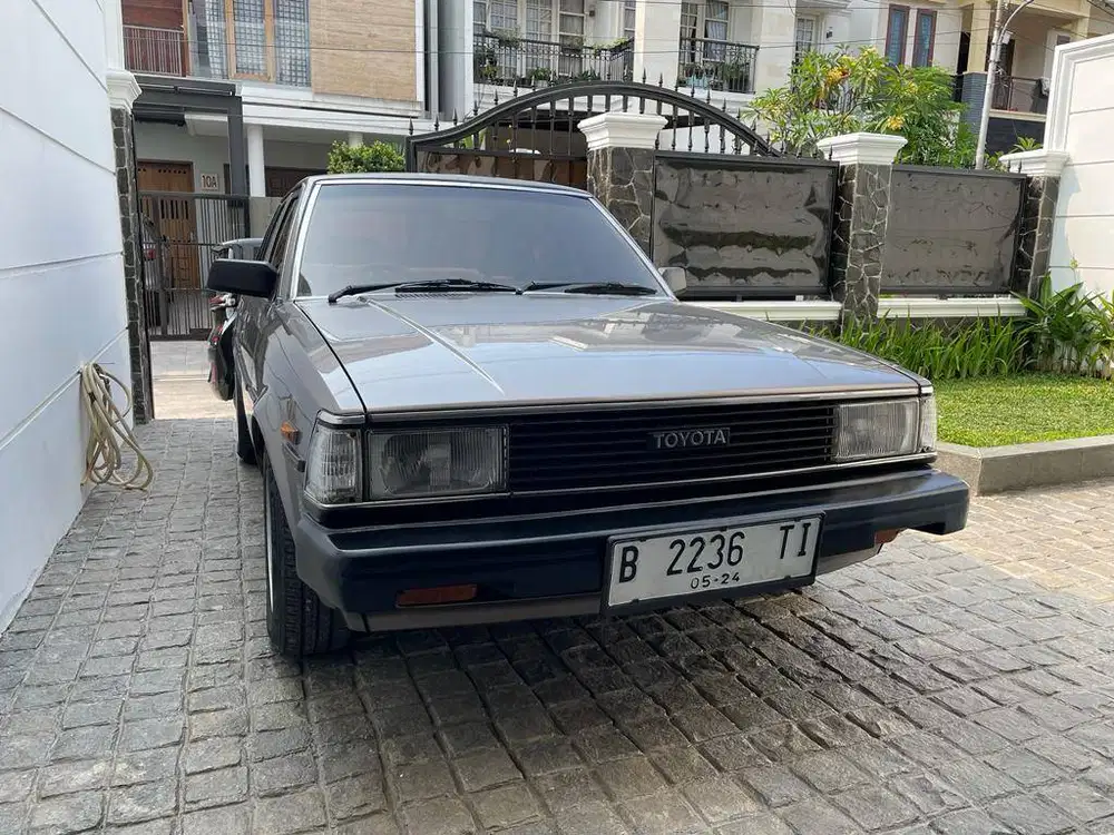 Dijual Toyota Corolla DX 1983+ - Mobil Bekas - 915756585