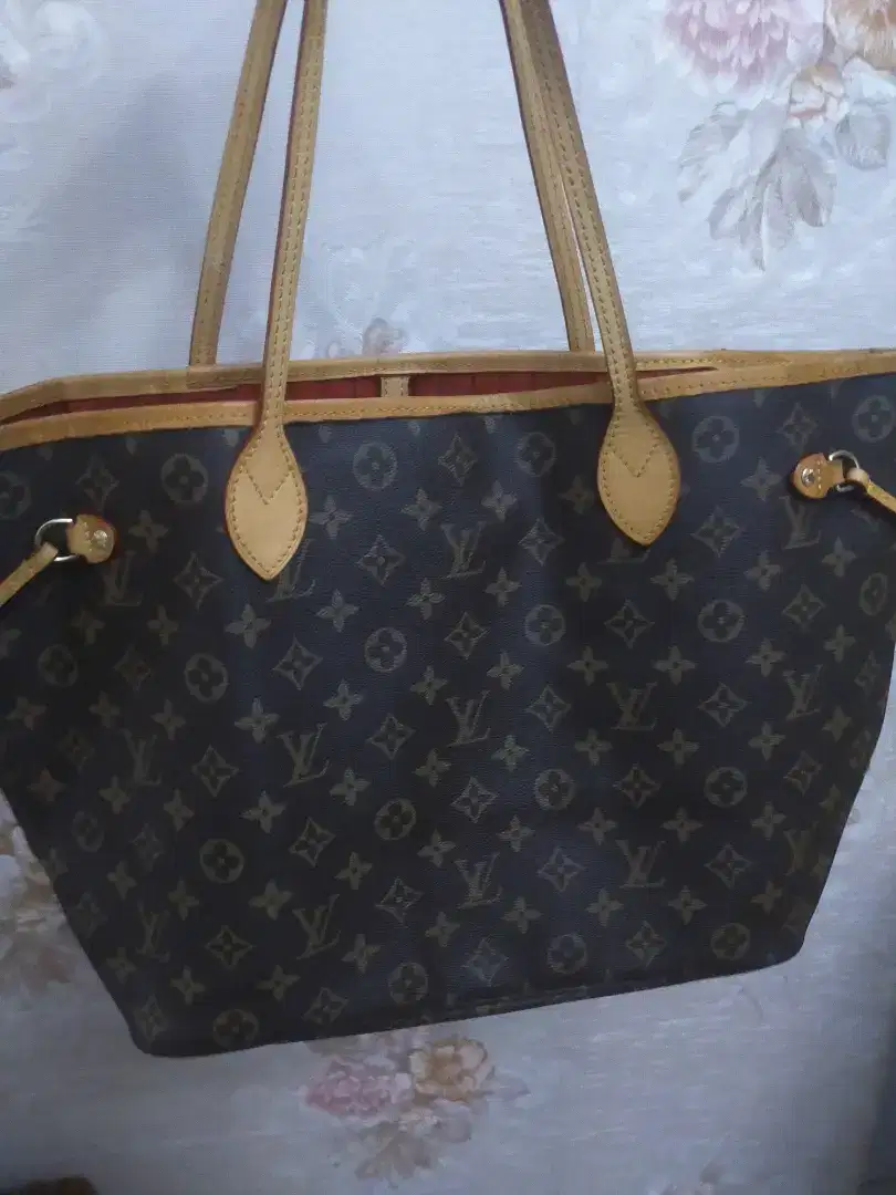 Louis Vuitton Mantul