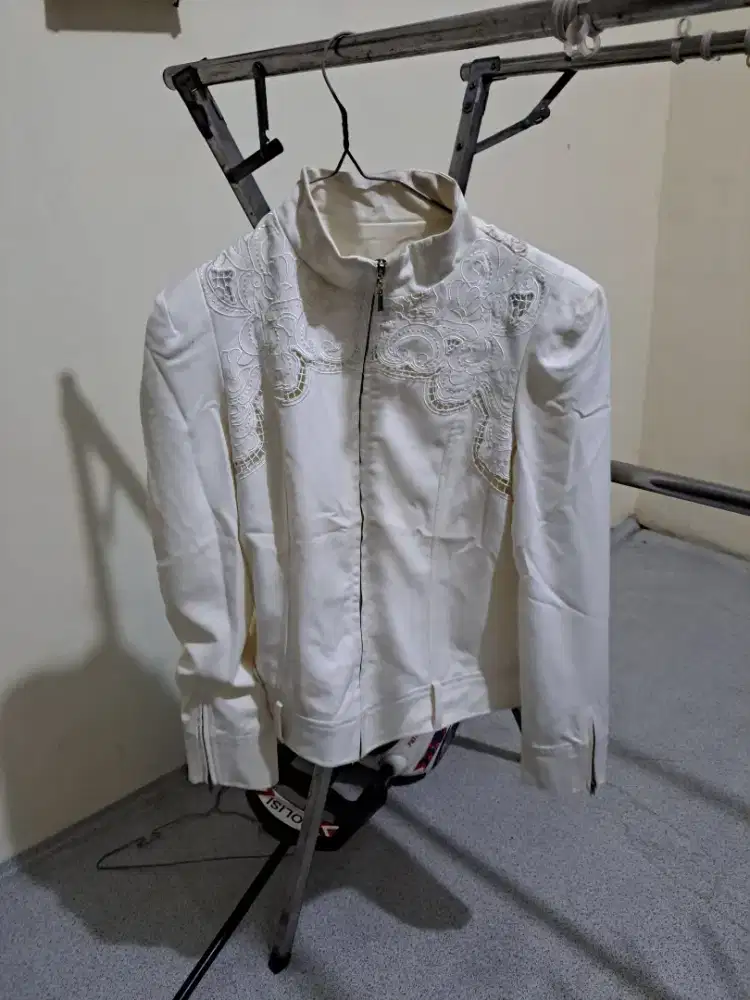 Blezer branded premium buat kerja