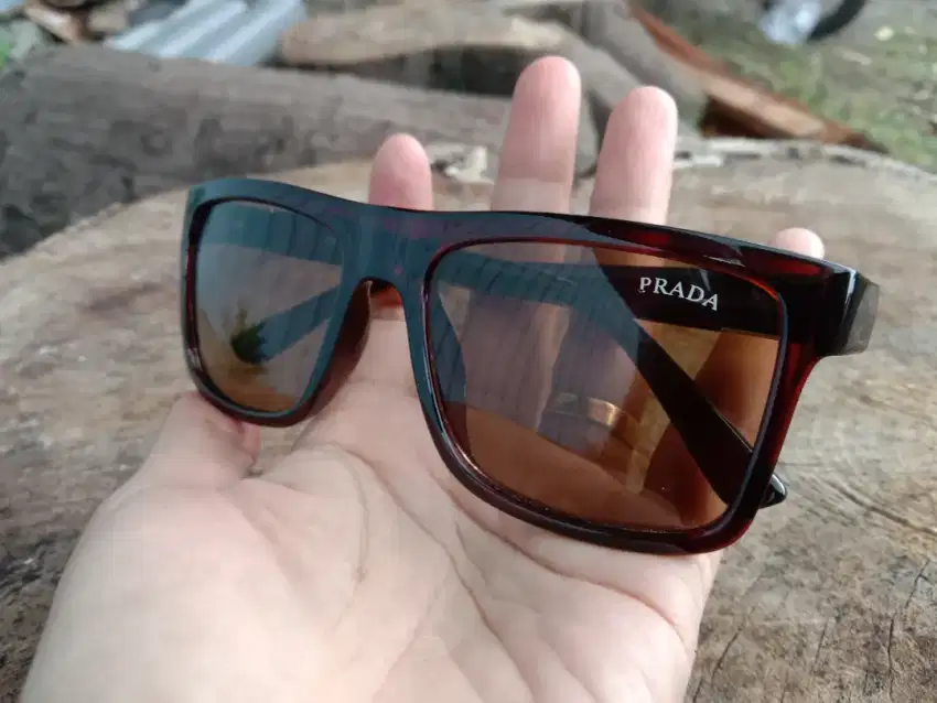 Kacamata Prada Lensa brown