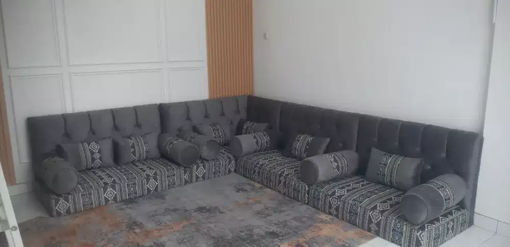Sofa Misnad Arabic