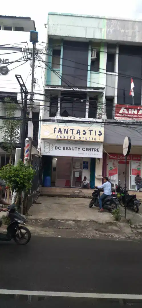 Ruangan disewakan   kantor gratis NIB & Pkp (bisa VO )