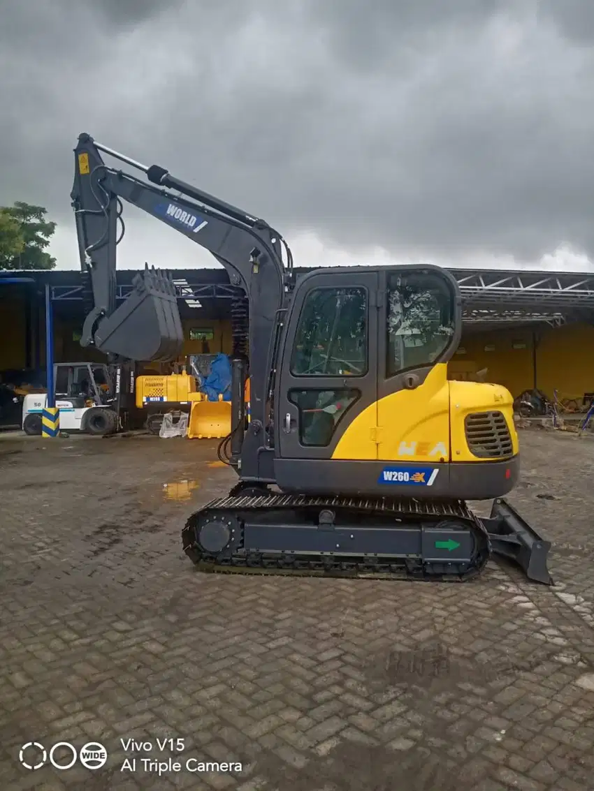 EXCAVATOR WORD 6 TON BARU